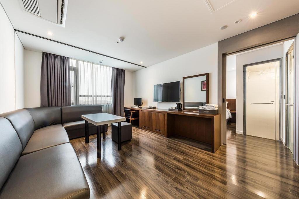 CS Premier Hotel Seoul Exterior foto