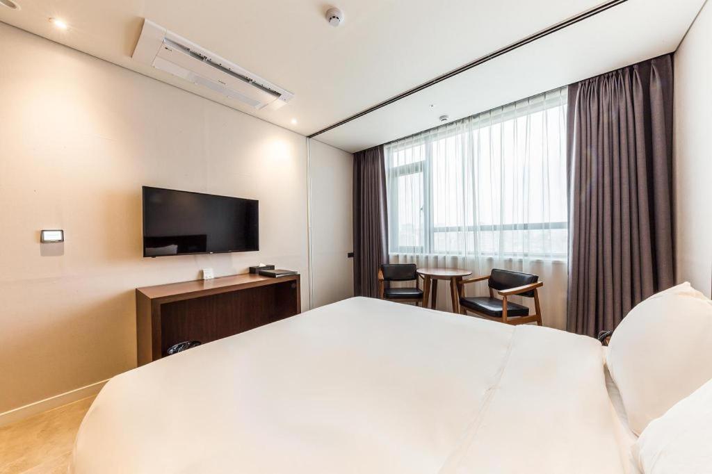 CS Premier Hotel Seoul Exterior foto