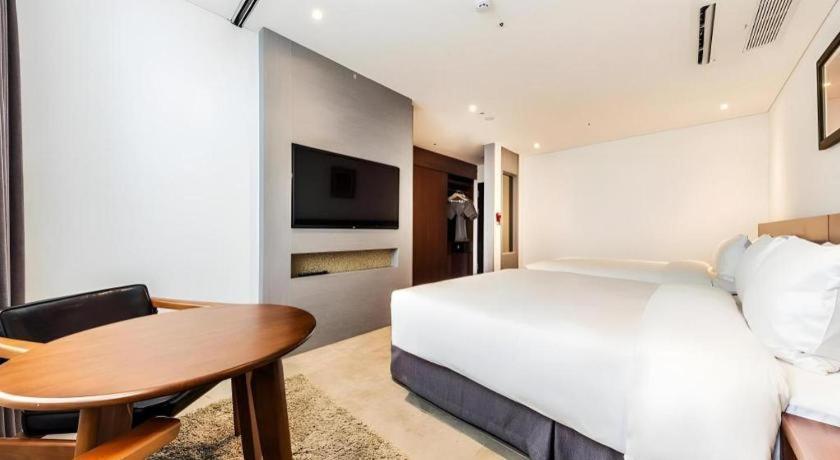 CS Premier Hotel Seoul Exterior foto